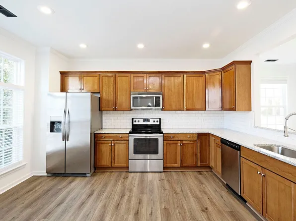 1721 Albemarle Pippin Ct, Crozet, VA 22932