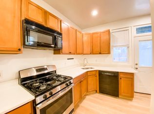 2004 4th St NE APT B, Washington, DC 20002