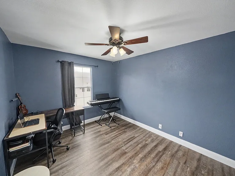12410 Tallow Cir — Photo 31