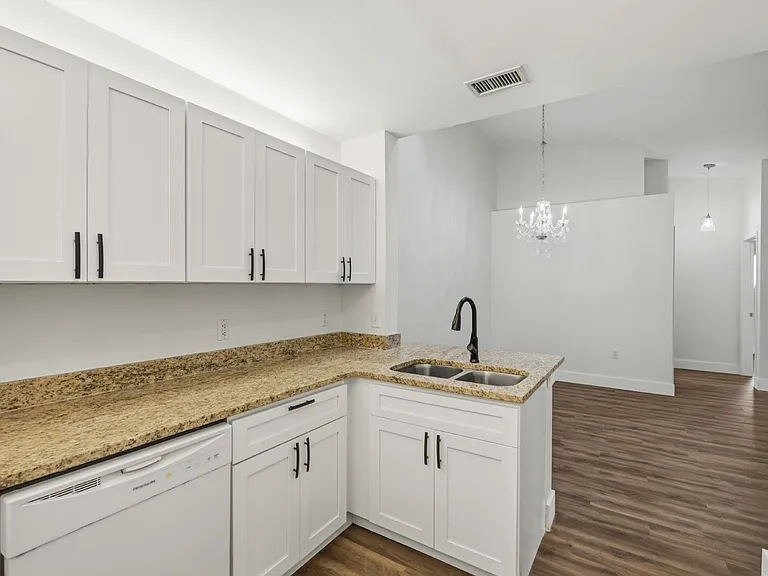 3300 Loveland Blvd #2501 — Photo 12