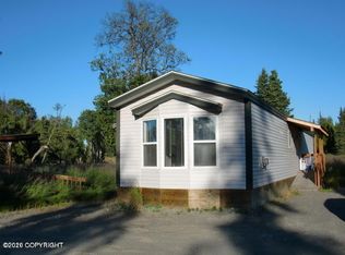 55582 Powderkeg Ave, Kasilof, AK 99610