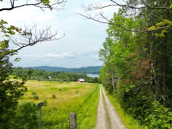 699 Lake Shore Road, Greensboro, VT 05841