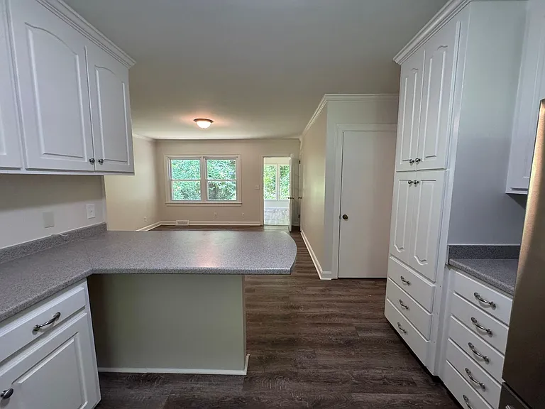 204 Glen Ridge Rd NE — Photo 12