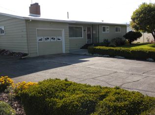 855 Hobbs Rd, Hood River, OR 97031