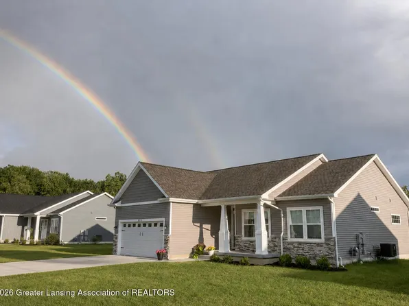 545 W Wildwood Dr, Owosso, MI 48867