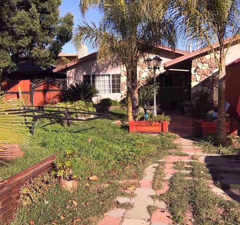 1st image of 8630 Camelot Ct