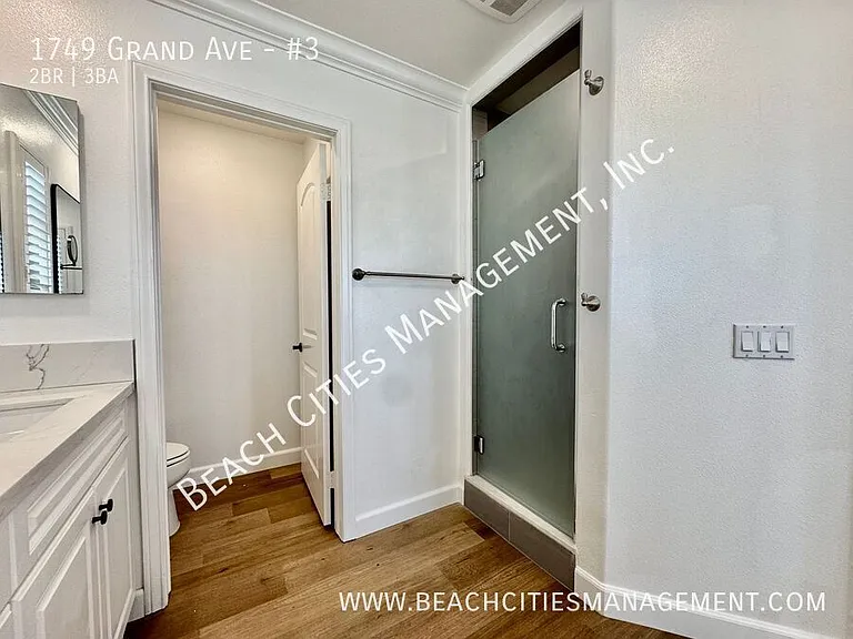 1749 Grand Ave #3 — Photo 36
