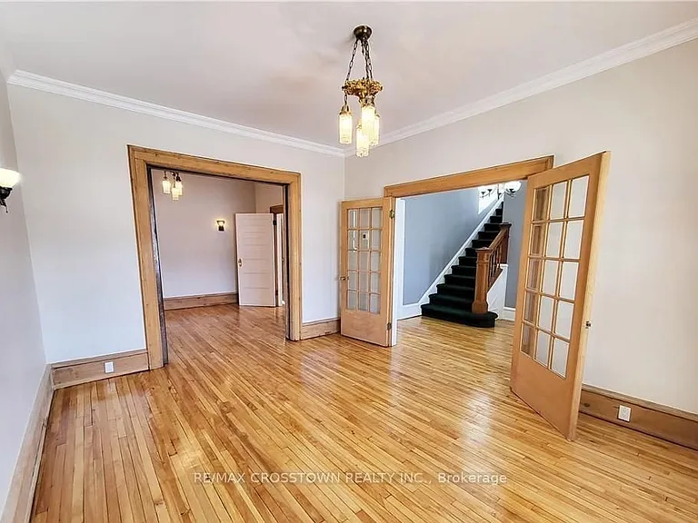 406 Algonquin Ave #FRONT — Photo 10