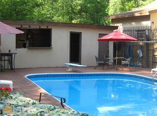 379 Rocky Ridge Trl, Cornelia, GA 30531