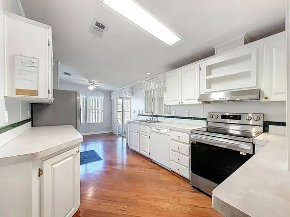 10730 SW 31st Ave #512, Ocala, FL 34476