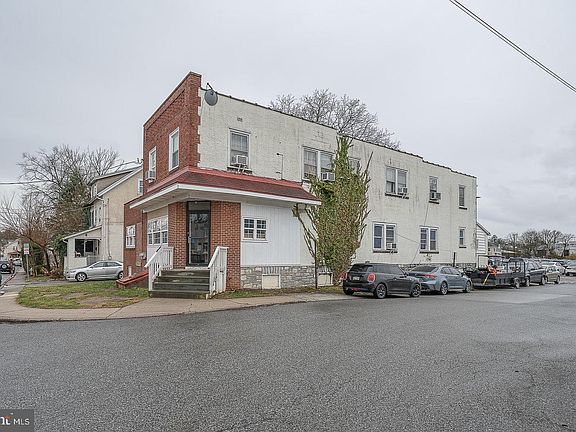 3rd image of 30 Grove Ave