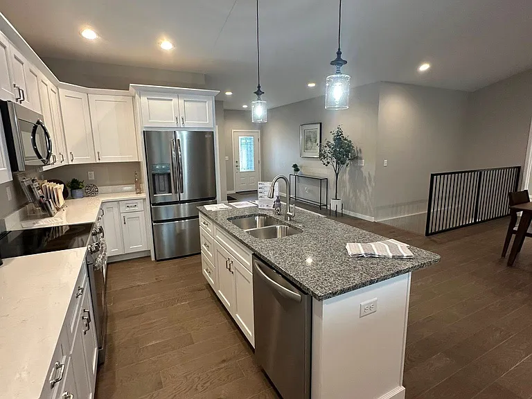 5021 Chestnut St — Photo 14