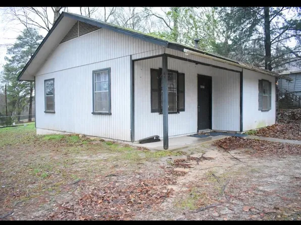 2423 Elizabeth St, Nacogdoches, TX 75964