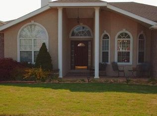 1724 S 43rd St, Rogers, AR 72758