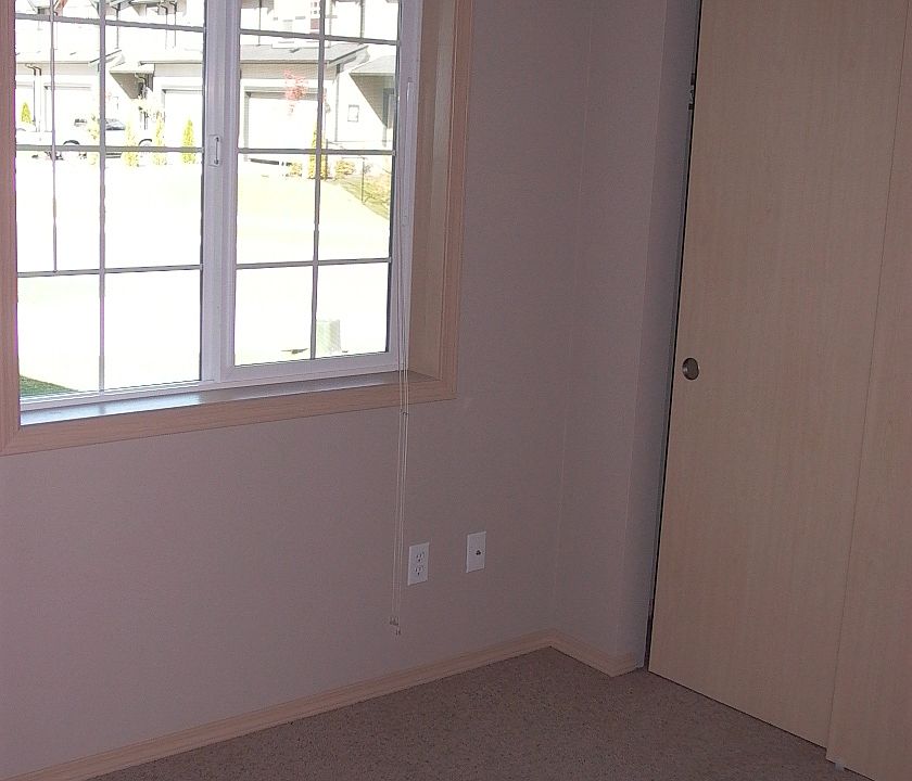 1st image of 5621 Colby Ct SE
