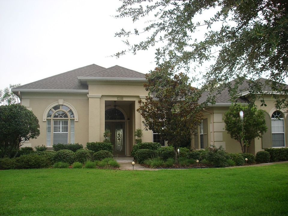 Cut Glass doors - beautiful Gated Community