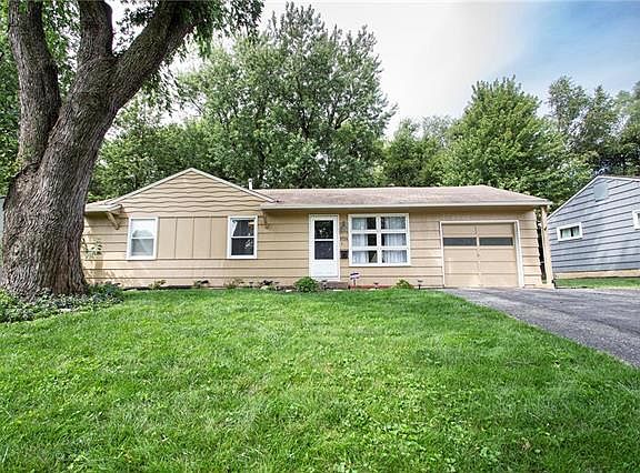 2nd image of 8514 Goodman Dr