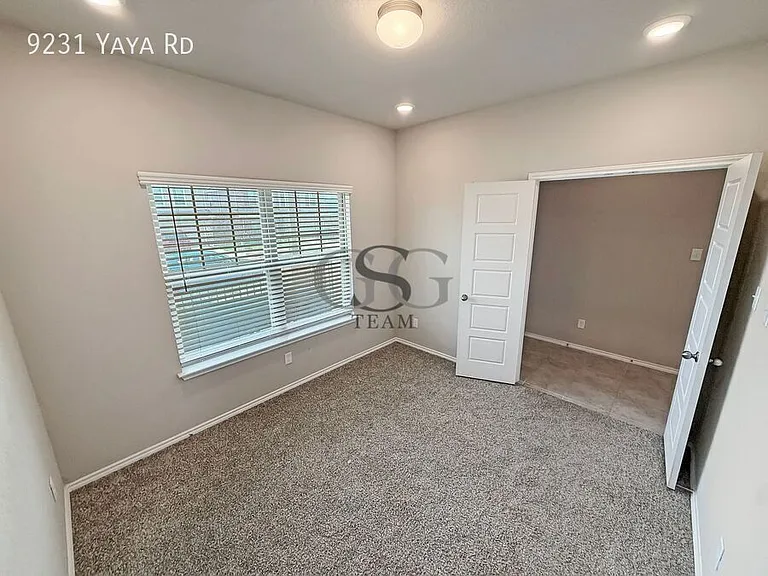 9231 Yaya Rd — Photo 17