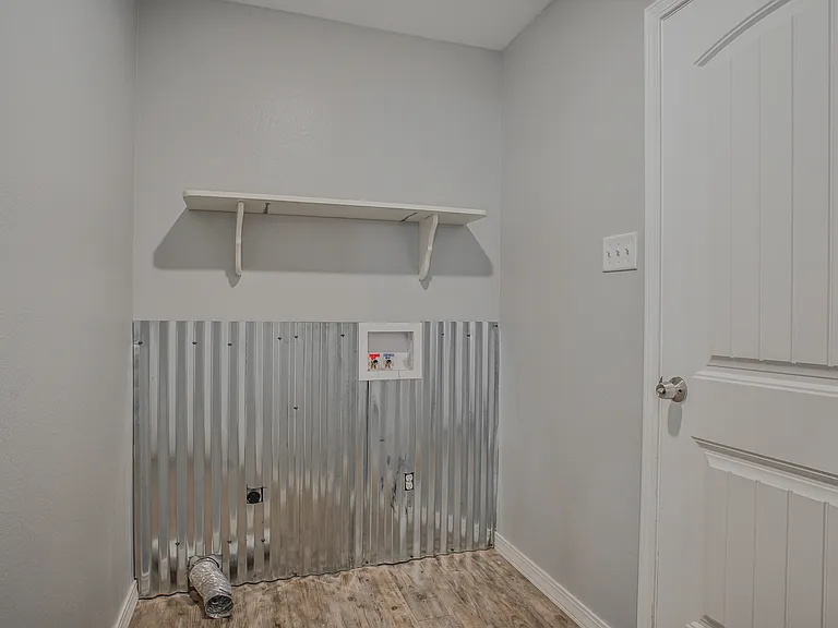 8809 16th St — Photo 36