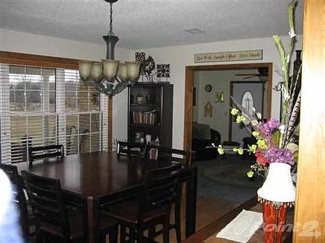 5th image of 318 Dorothy Dr