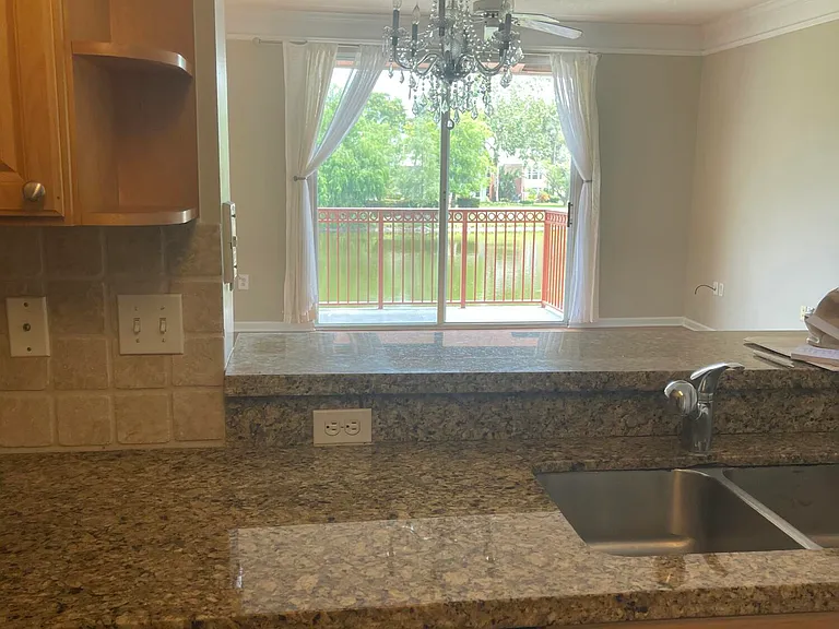 2040 Alta Meadows Ln #1605 — Photo 7