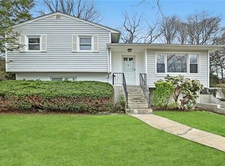 87 Fort Hill Rd, Scarsdale, NY 10583