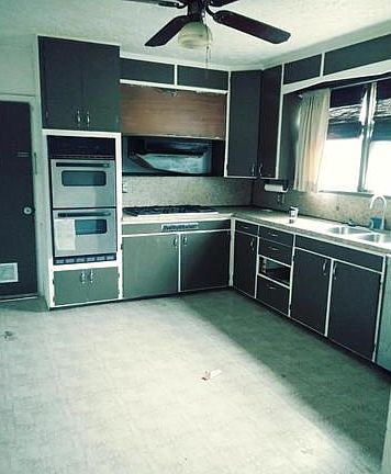 3rd image of 258 N Early St