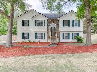 547 Saddle Ridge Dr, Bethlehem, GA 30620