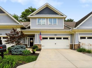 447 Firefly Ln, Carmel, IN 46032