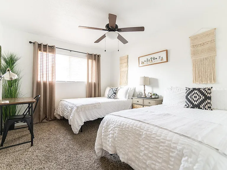 7435 E Granada Rd — Photo 25
