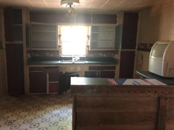 4th image of 400 S Boyce Dr
