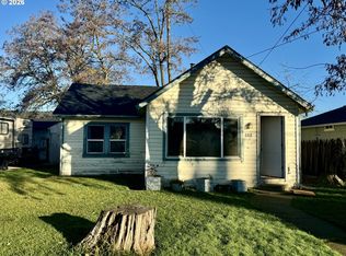 506 W Clark St, Medford, OR 97501