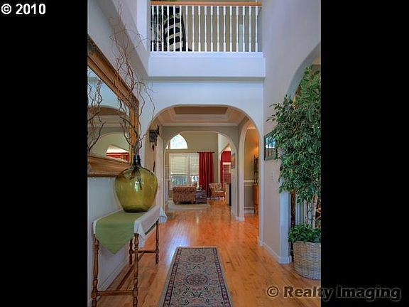 5th image of 16805 NE 10th Way