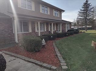 6453 Tripp Rd, China, MI 48054