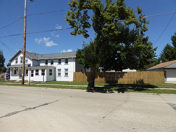 3rd image of 600 1/2 N 4th St
