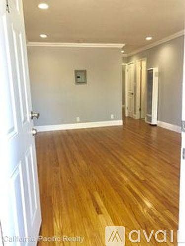 2nd image of 4221 Market St APT B