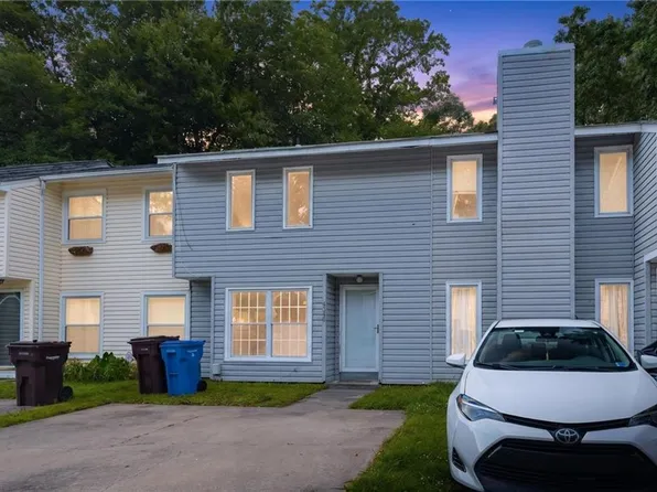 4346 Stafford Dr, Chesapeake, VA 23321