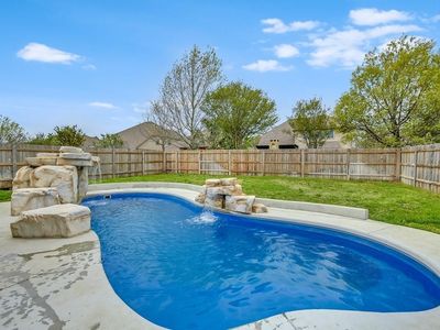 529 Oyster Crk, Buda, TX, 78610