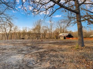 10033 N Farm Rd 165, Fair Grove, MO 65648