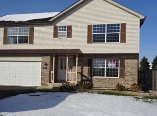 72 Austrian Dr, Romeoville, IL 60446