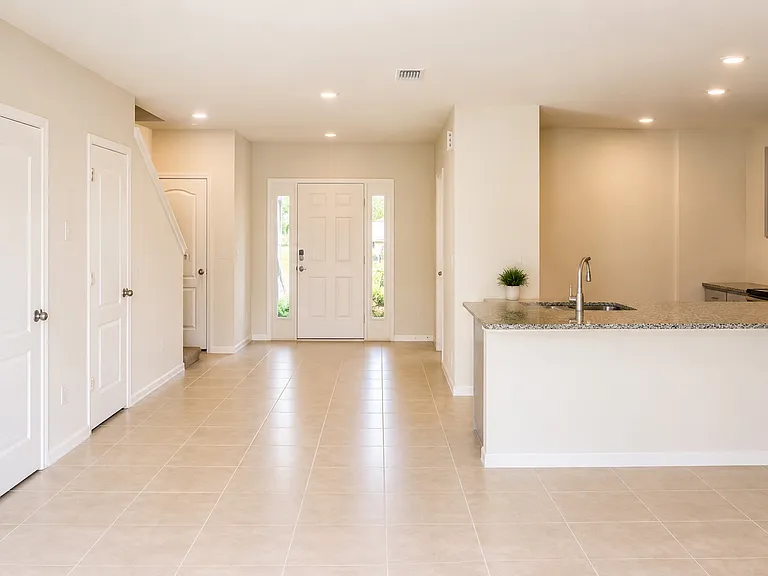 2712 Golden Trout Ln #2712 — Photo 7