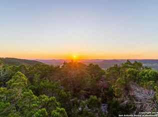 1246 Lakeview Trl, Lakehills, TX 78063