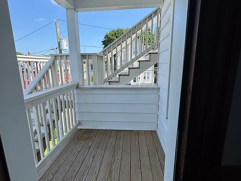 91 Hill St #2 — Photo 5