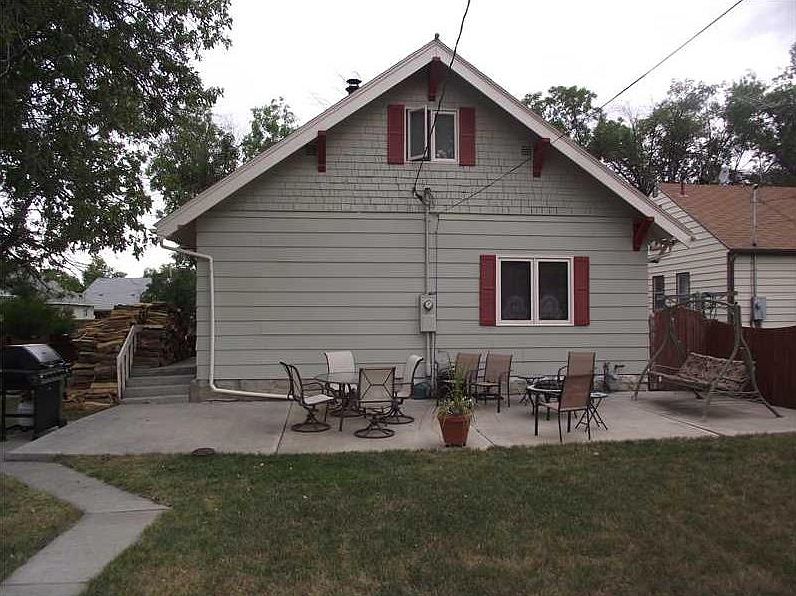 2nd image of 117 A Ave NW