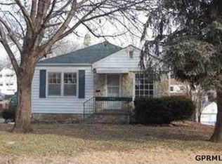 1005 S 55th St, Omaha, NE 68106