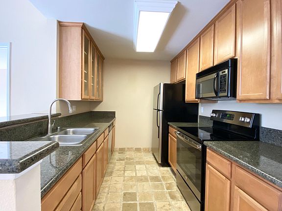 3rd image of 7190 Shoreline Dr #6305