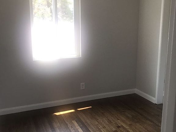 5th image of 7830 Michelle Dr