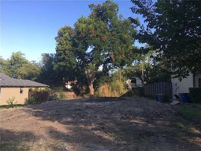 2nd image of 6448 Vanderbilt Ave