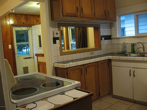 2nd image of 8035 E Loomis St
