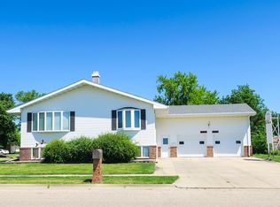 800 Mellette Ave, Pierre, SD 57501